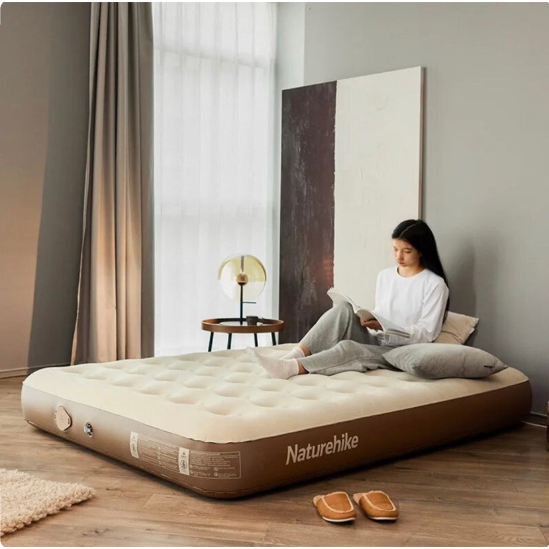 Naturehike CNH23DZ10001 C25 Built - in Pump Inflatable Matress